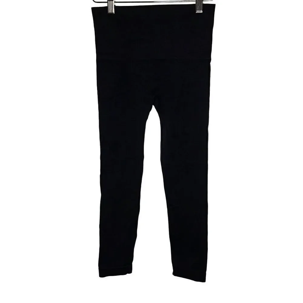 SPANX Look at Me Now Seamless Cropped Leggings Black NWOT Small